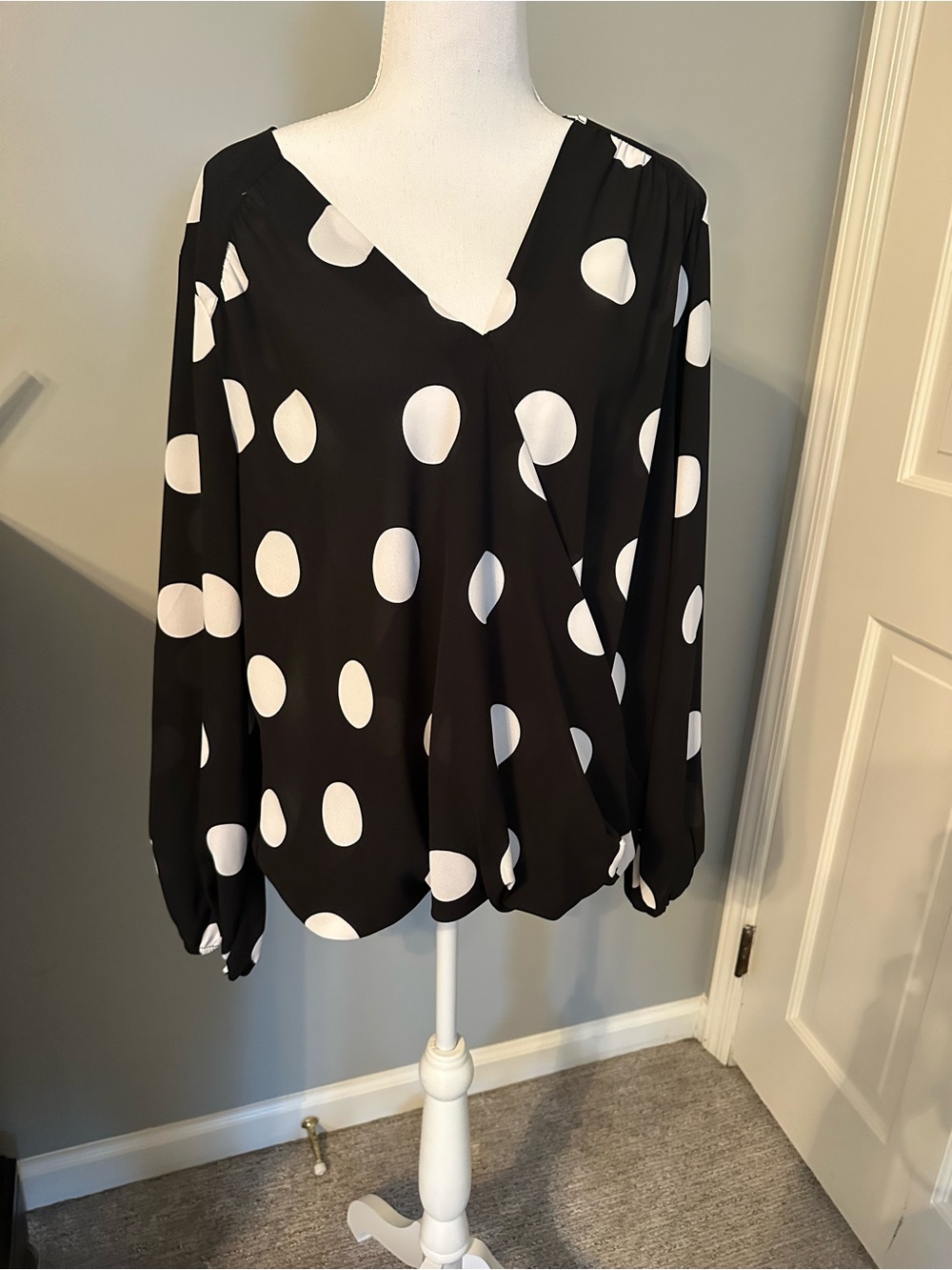 INC International Concepts Black & White Polka Dot V-Neck Blouse